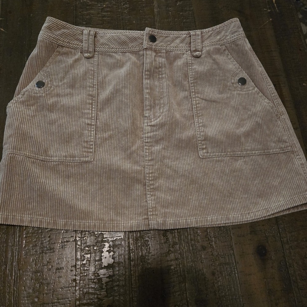 NWT Large Entro Taupe Camel Corduroy Mini Skirt Perfect For Fall
